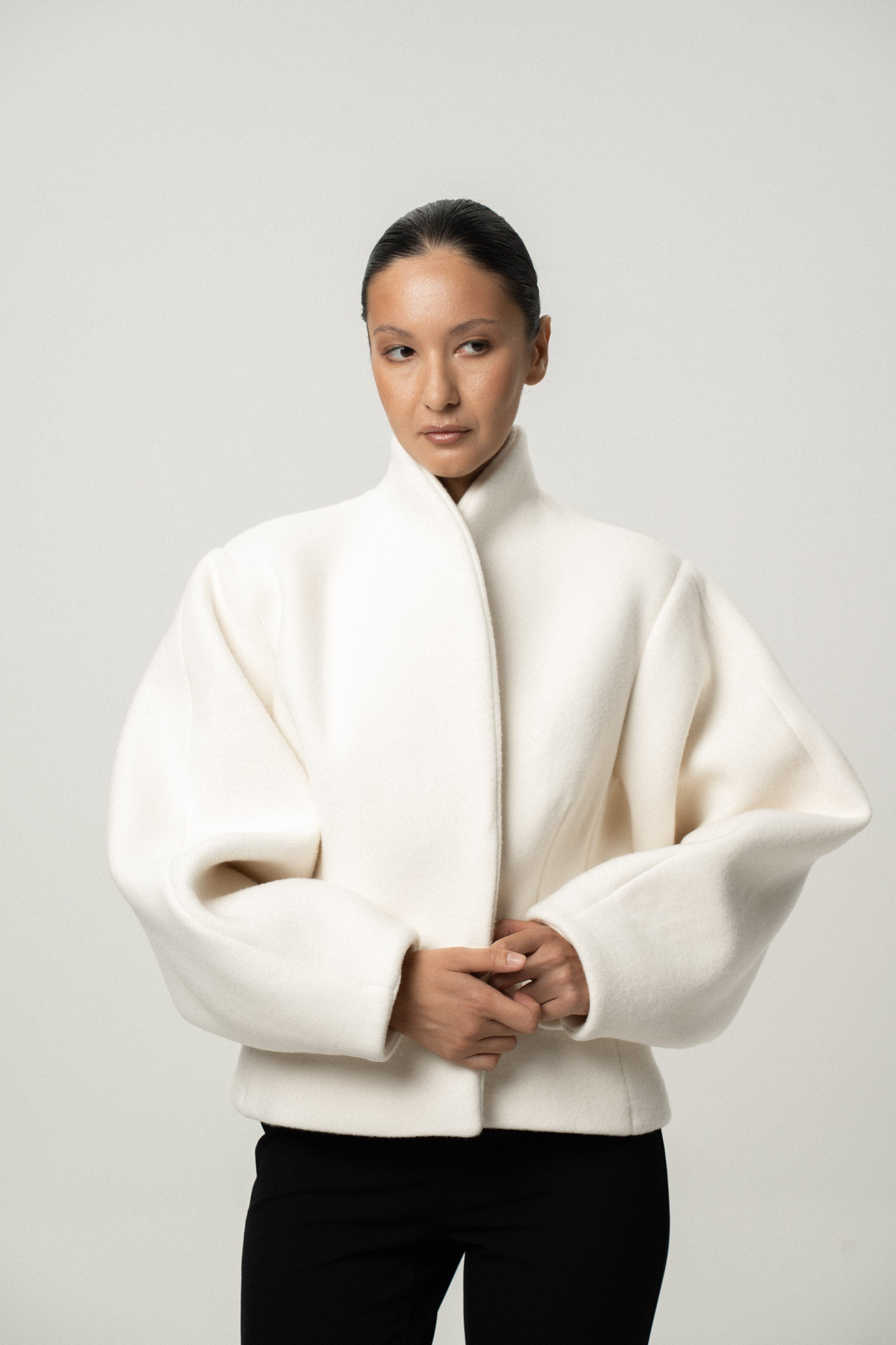 Alen Off-White Virgin Wool Jacket | Âme Dare