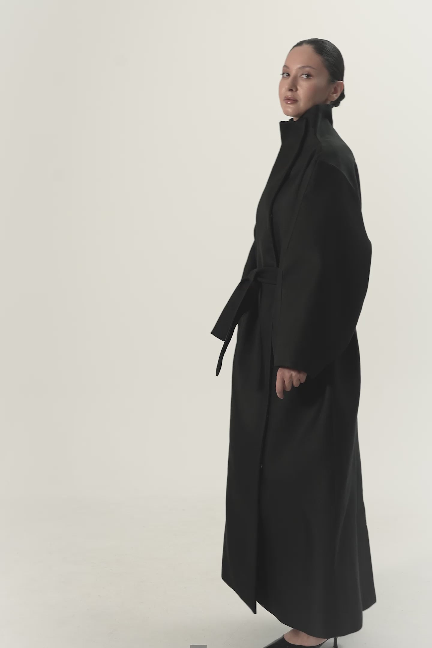 Black Cotton-Silk Belted Trench Coat | Âme Dare